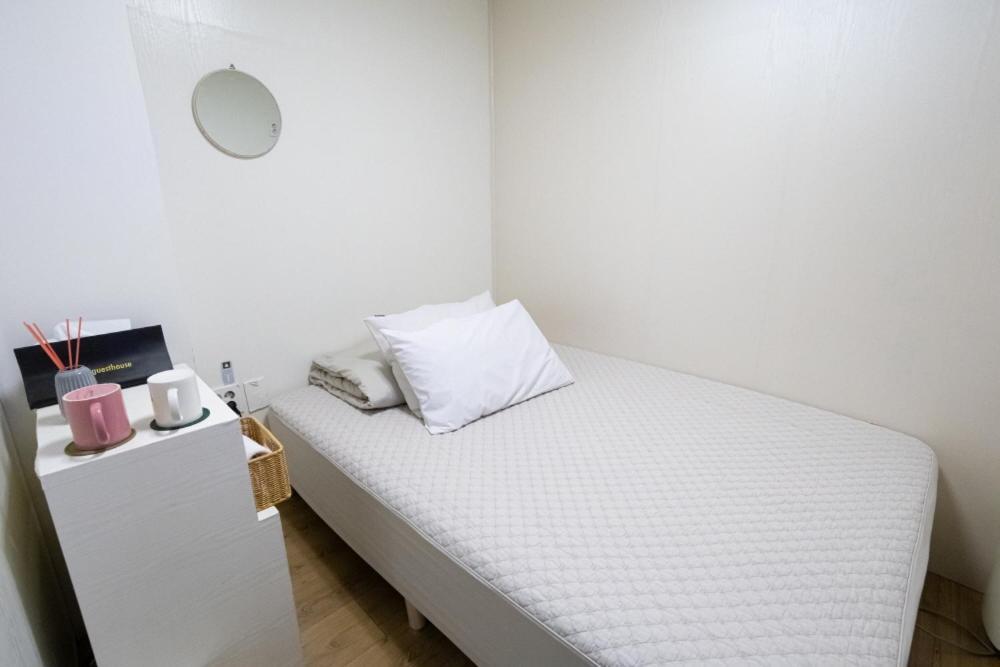 K Stay Guesthouse Myeongdong First Seoul Exterior foto