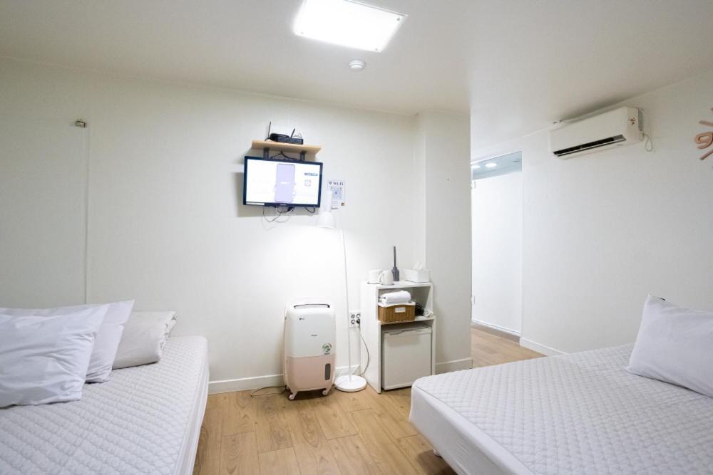 K Stay Guesthouse Myeongdong First Seoul Exterior foto